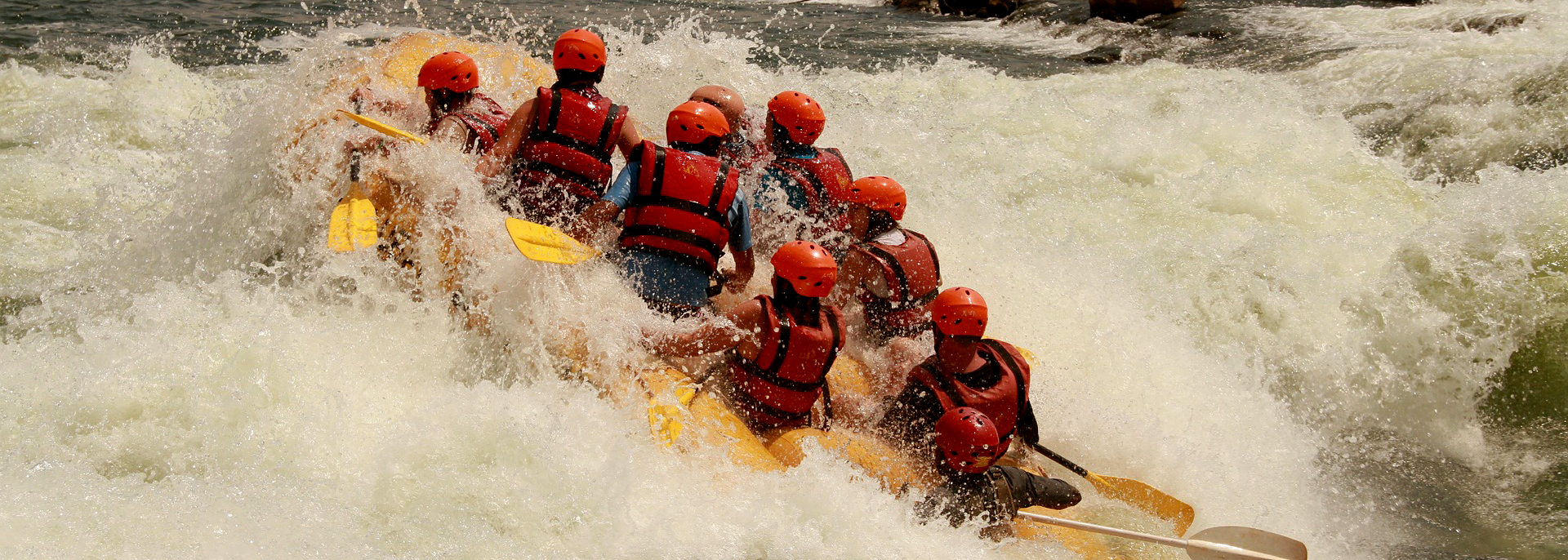 white water rafting Jinja and Kampala tour